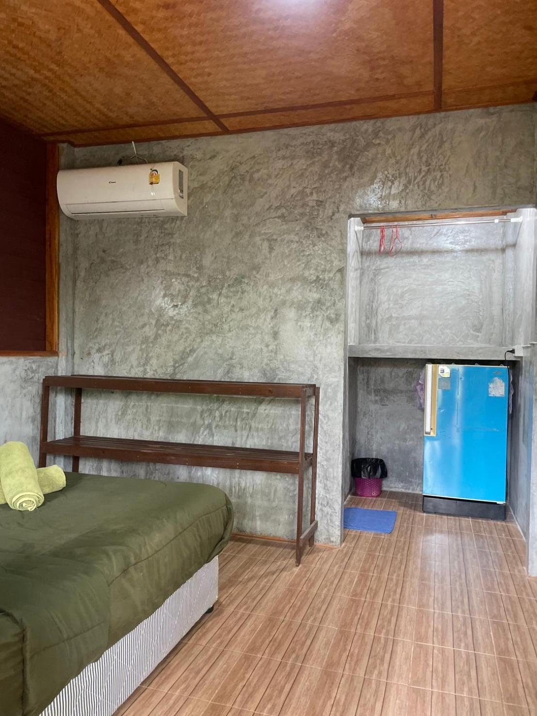 Appartement Dahla Lanta Hut à Ko Lanta Extérieur photo