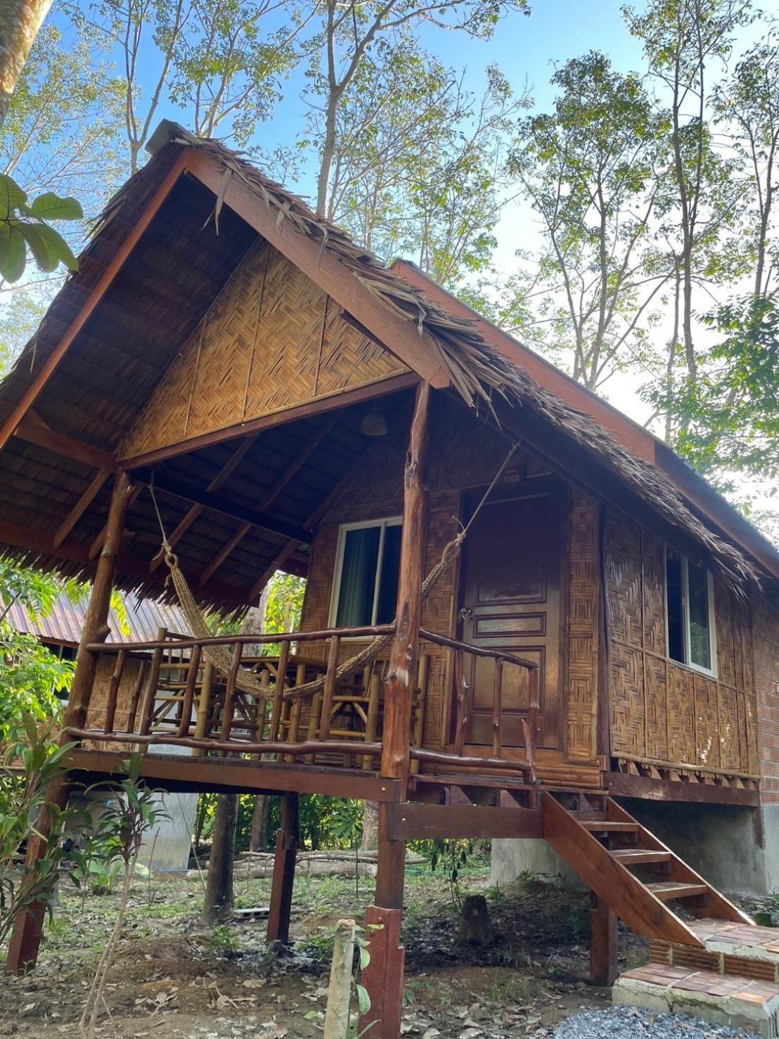 Appartement Dahla Lanta Hut à Ko Lanta Extérieur photo