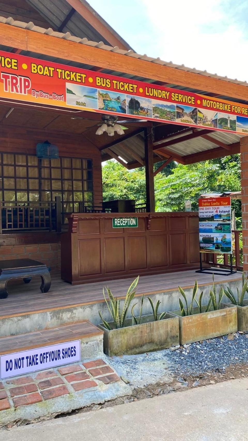 Appartement Dahla Lanta Hut à Ko Lanta Extérieur photo