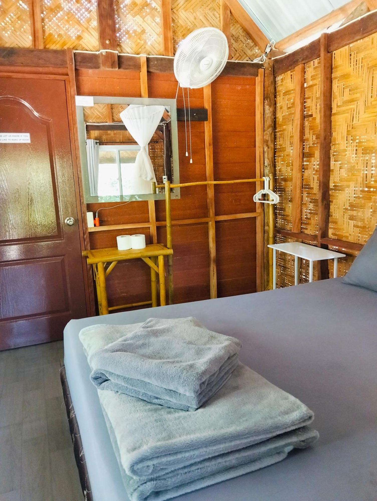 Appartement Dahla Lanta Hut à Ko Lanta Extérieur photo